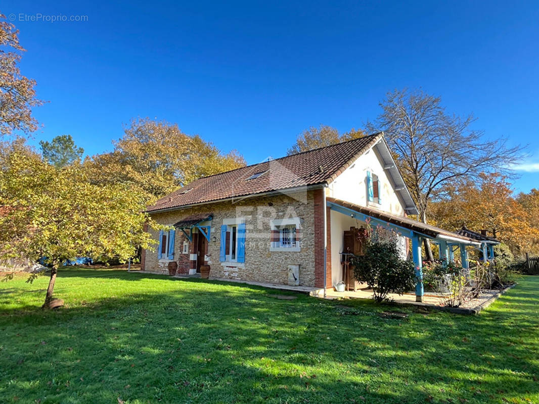 Maison à LABRIT