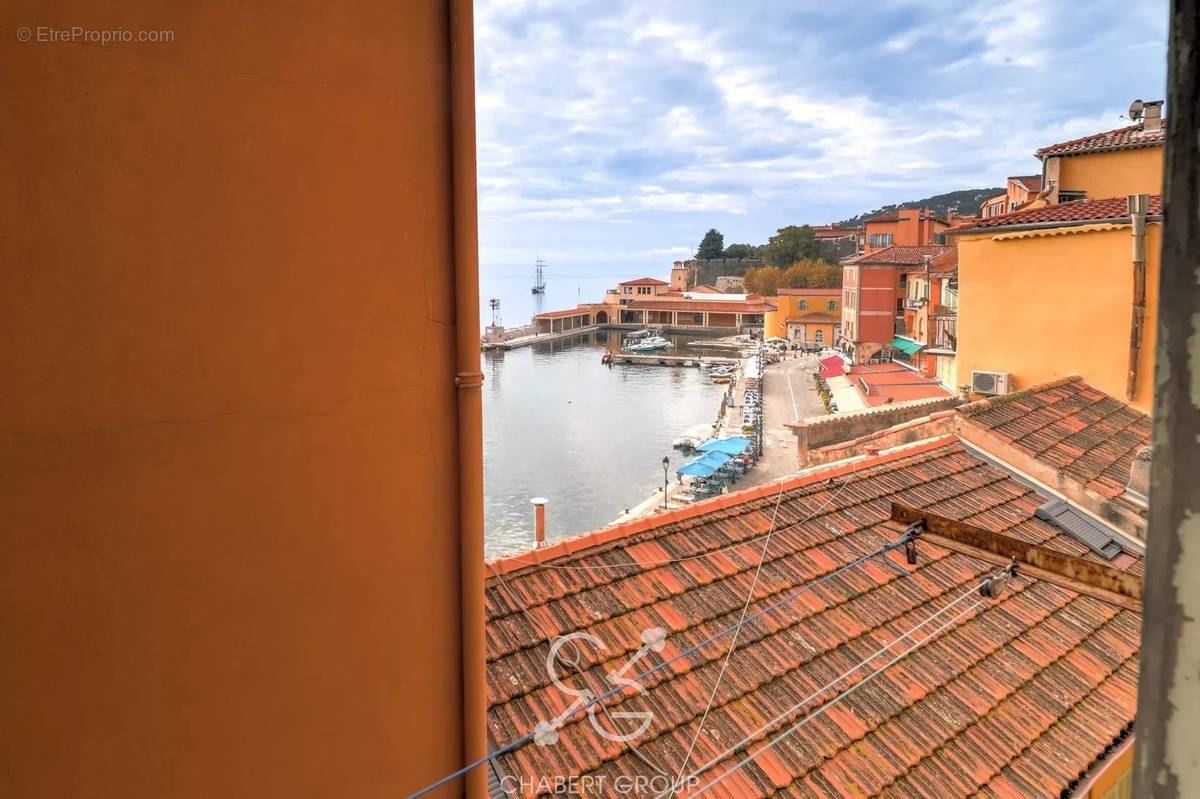 Appartement à VILLEFRANCHE-SUR-MER