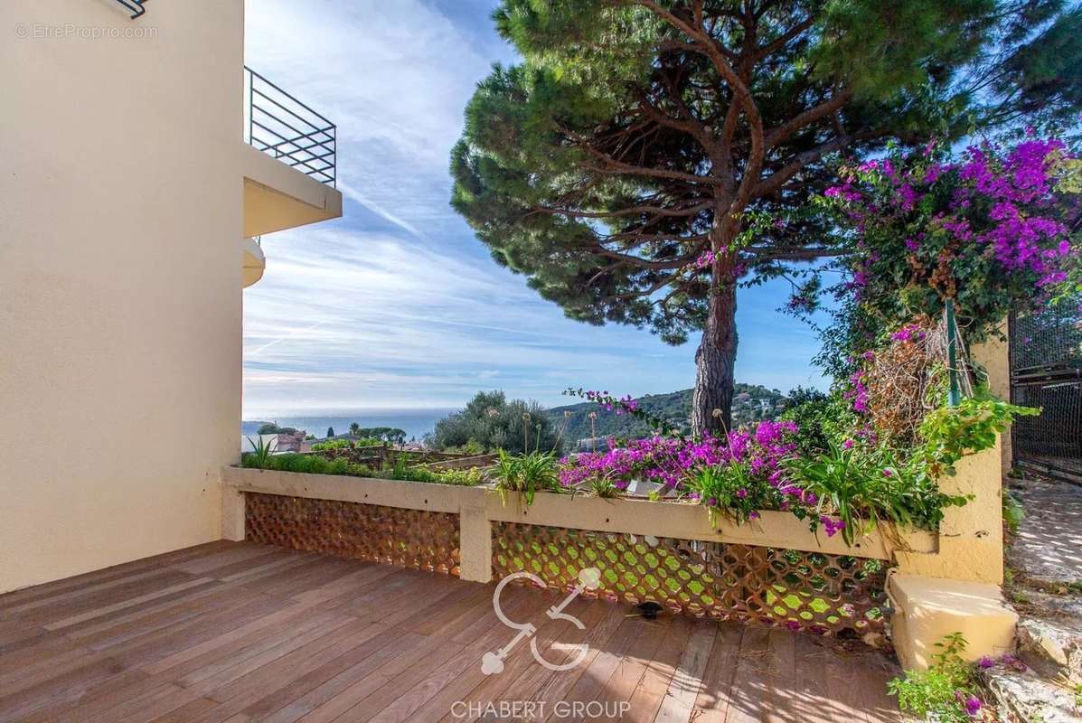 Appartement à VILLEFRANCHE-SUR-MER