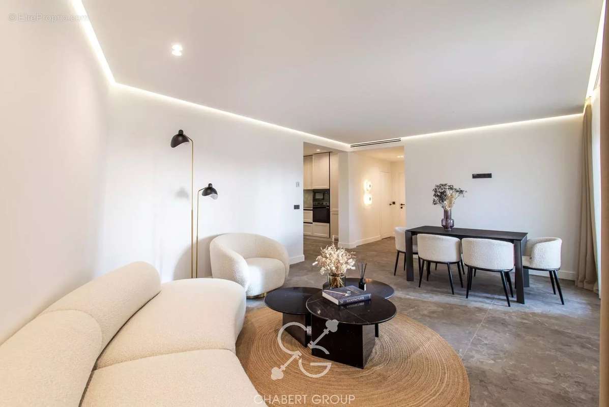 Appartement à VILLEFRANCHE-SUR-MER