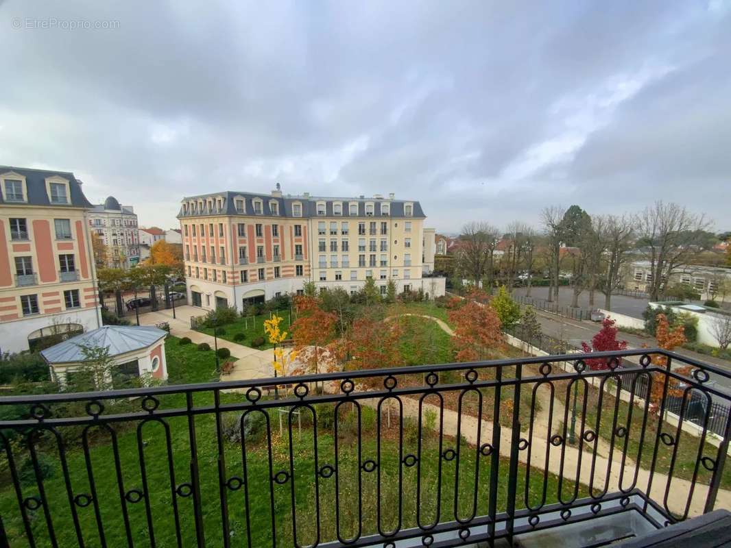 Appartement à LE RAINCY