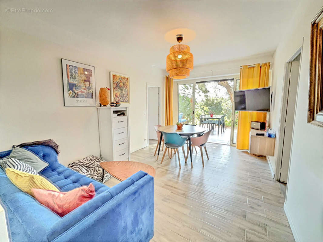 Appartement à CAGNES-SUR-MER