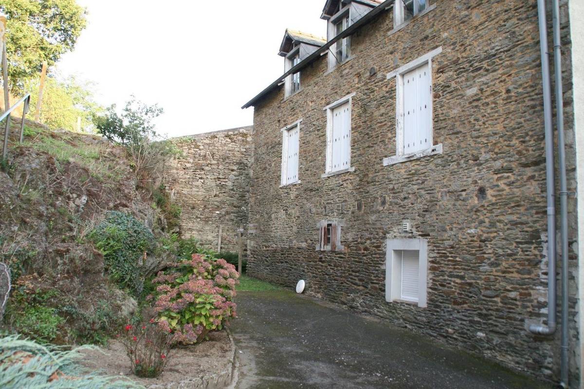 Maison à JOSSELIN