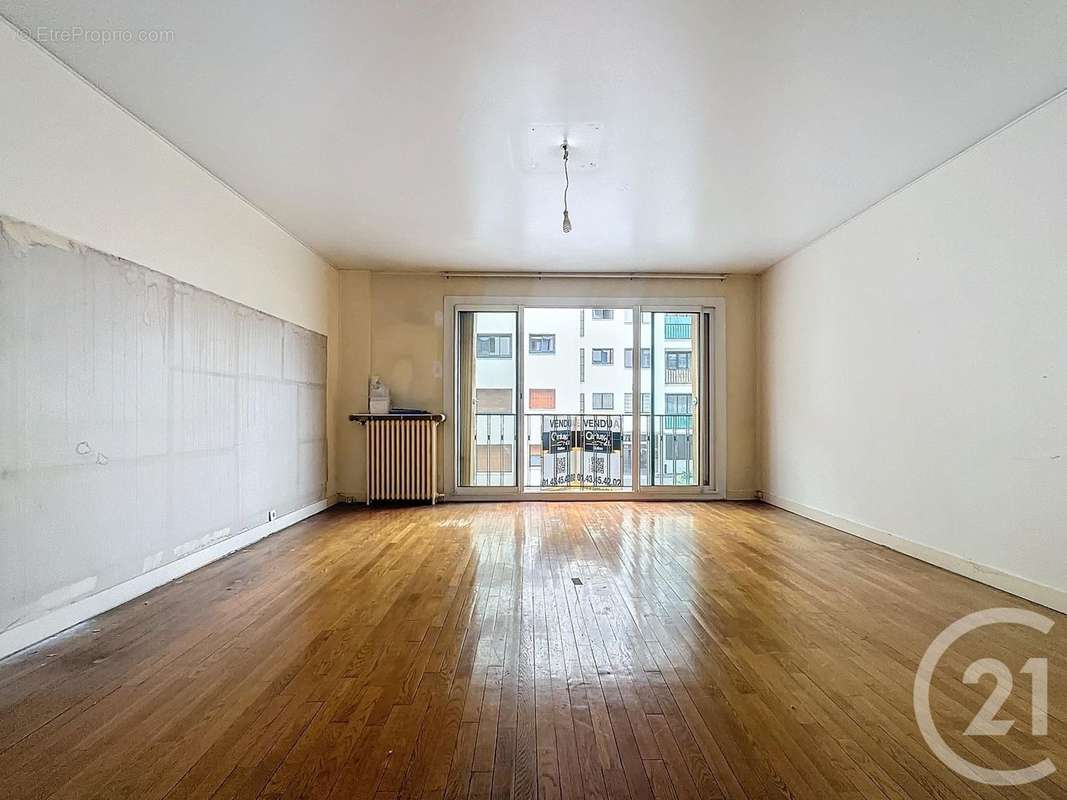 Appartement à PARIS-11E