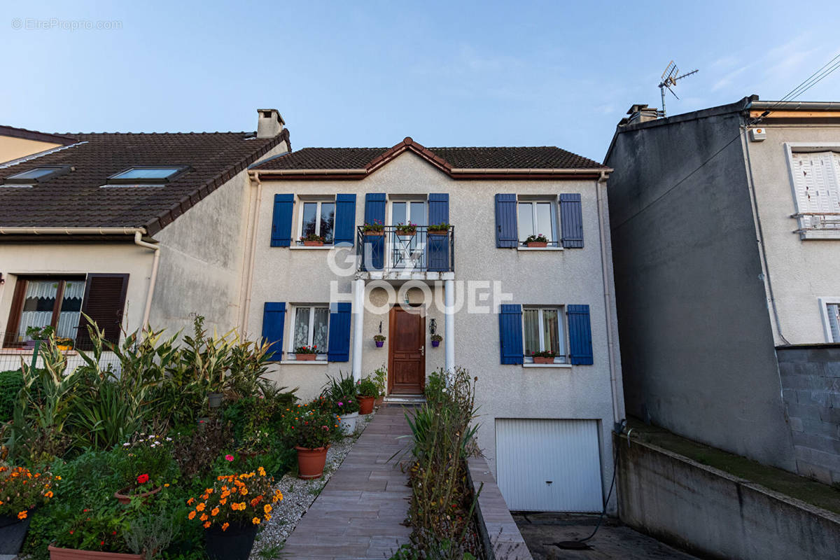 Maison à CHELLES