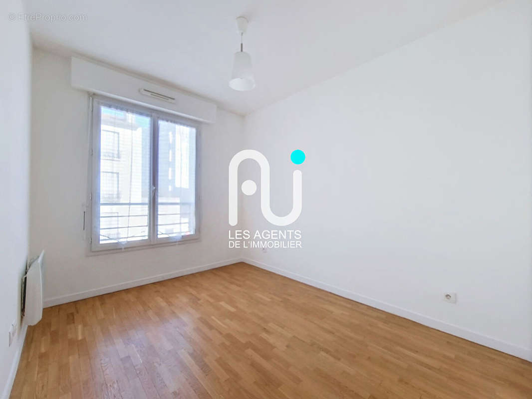 Appartement à COLOMBES