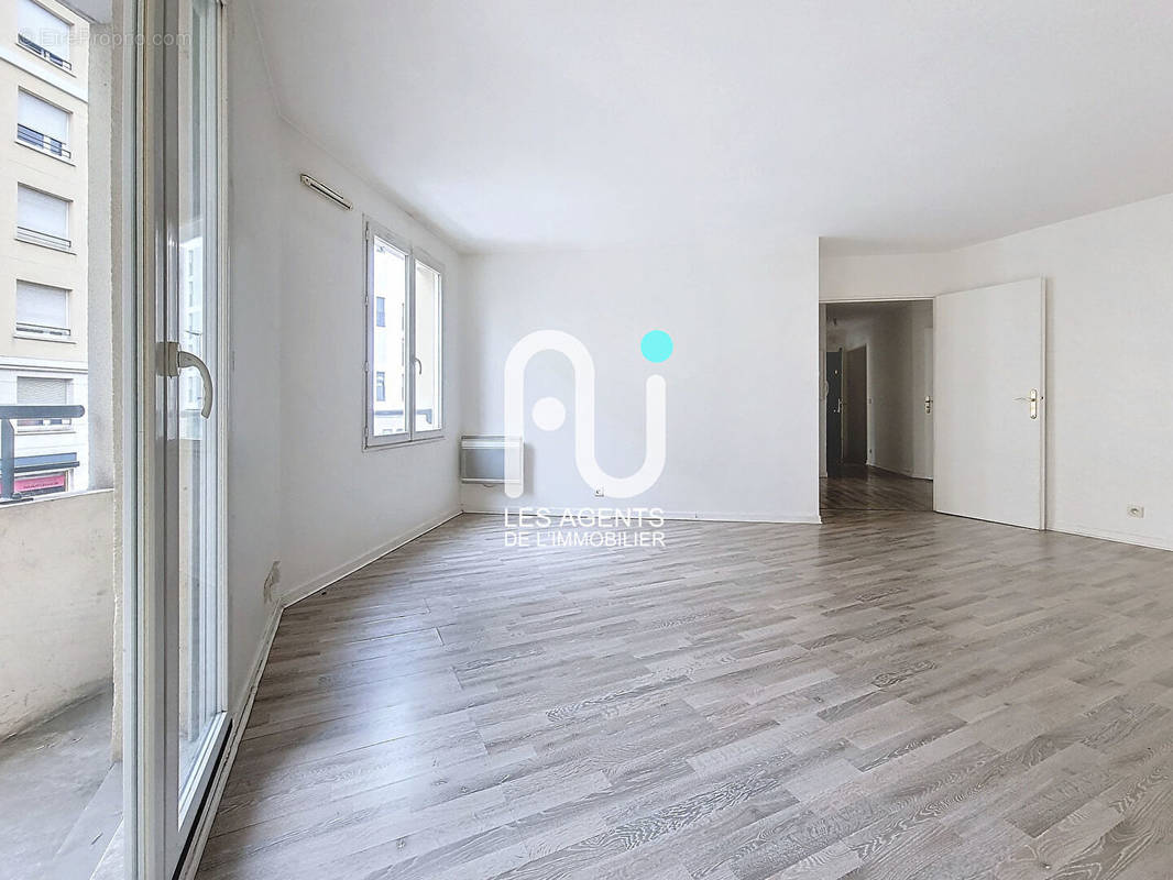 Appartement à BOIS-COLOMBES