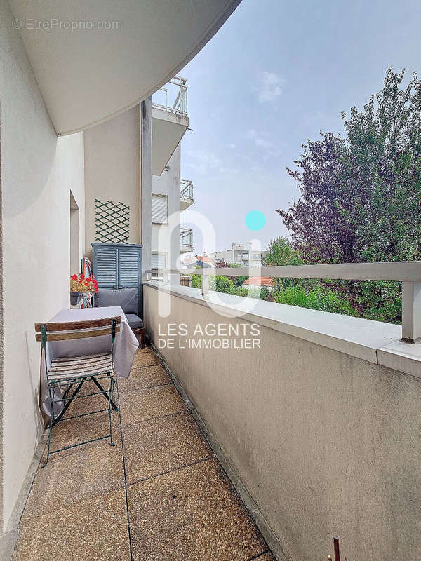 Appartement à ASNIERES-SUR-SEINE