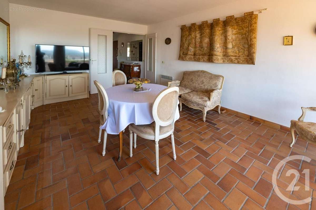 Appartement à LE LAVANDOU