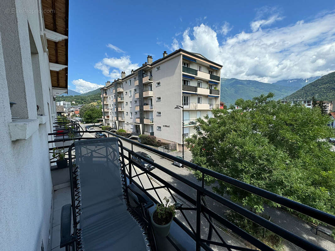 Appartement à ALBERTVILLE