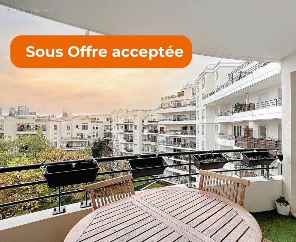 Photo 1 - Appartement à COURBEVOIE