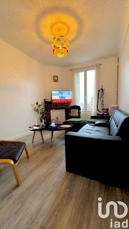 Photo 2 - Appartement à GENNEVILLIERS