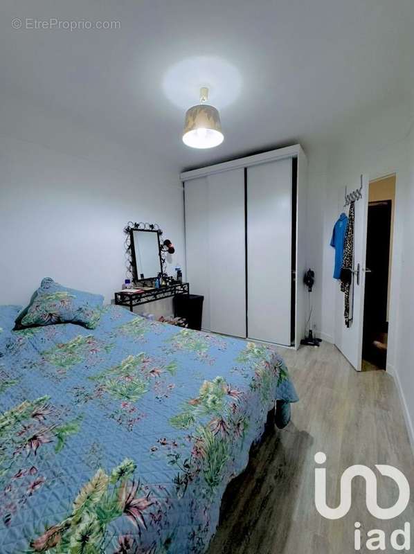 Photo 4 - Appartement à GENNEVILLIERS