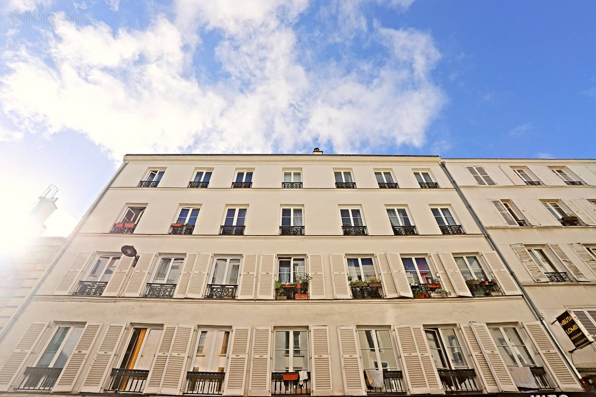 Appartement à PARIS-18E