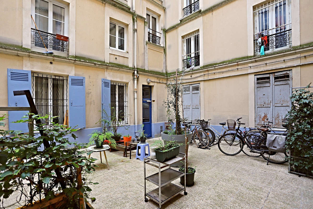 Appartement à PARIS-18E