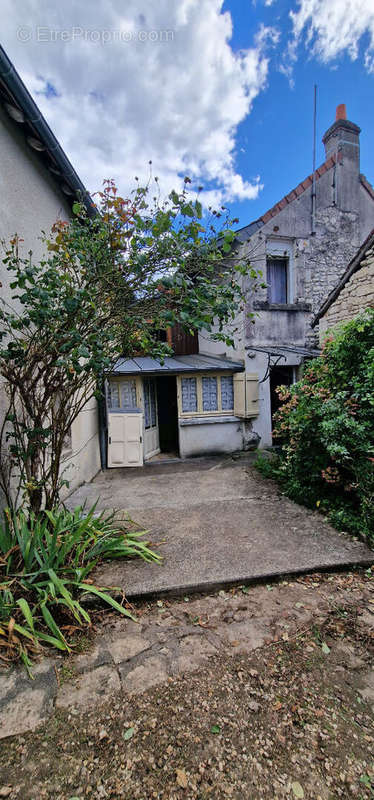 Maison à LESIGNY