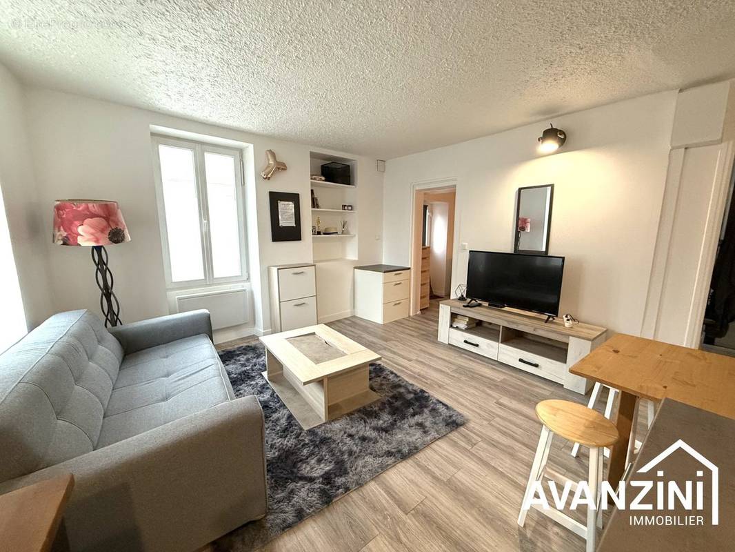 Appartement à NANTEUIL-LES-MEAUX