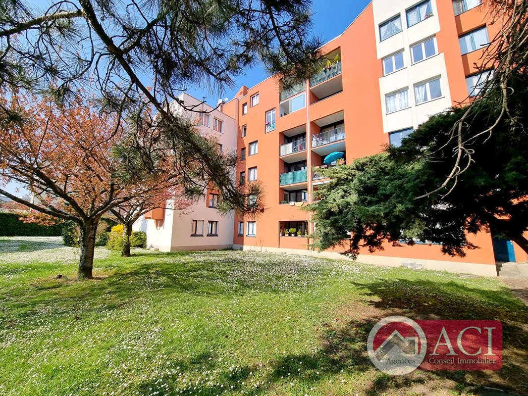 Appartement à DEUIL-LA-BARRE