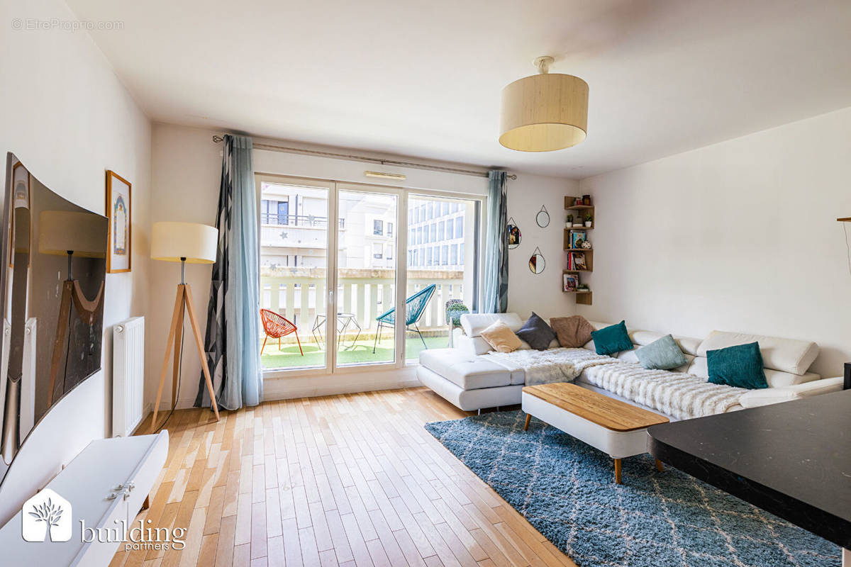 Appartement à LEVALLOIS-PERRET