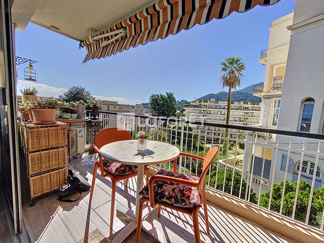 Appartement à MENTON