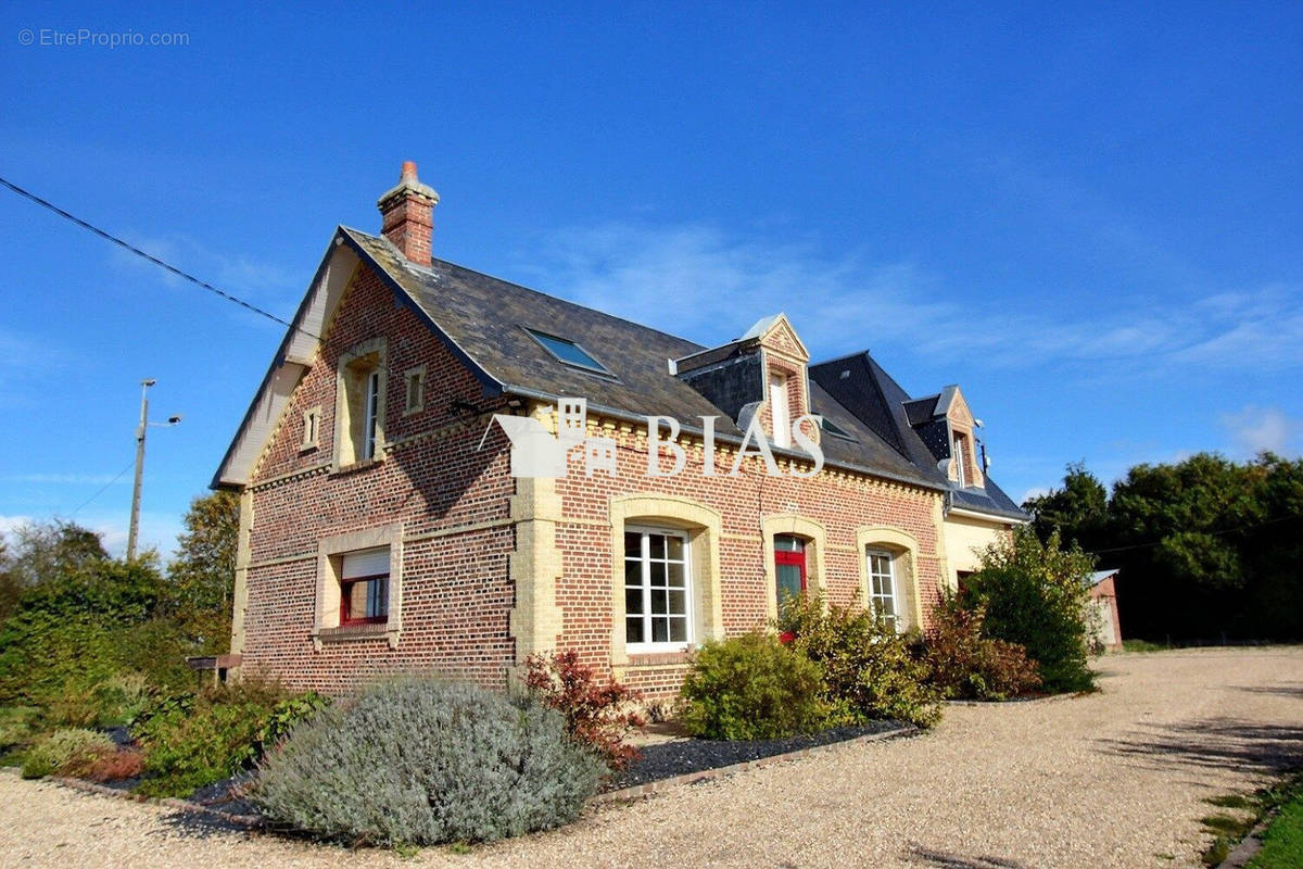 Maison à BERNAY