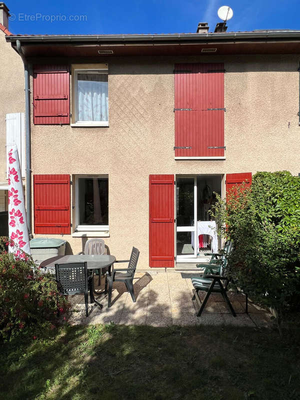 Maison à BRY-SUR-MARNE