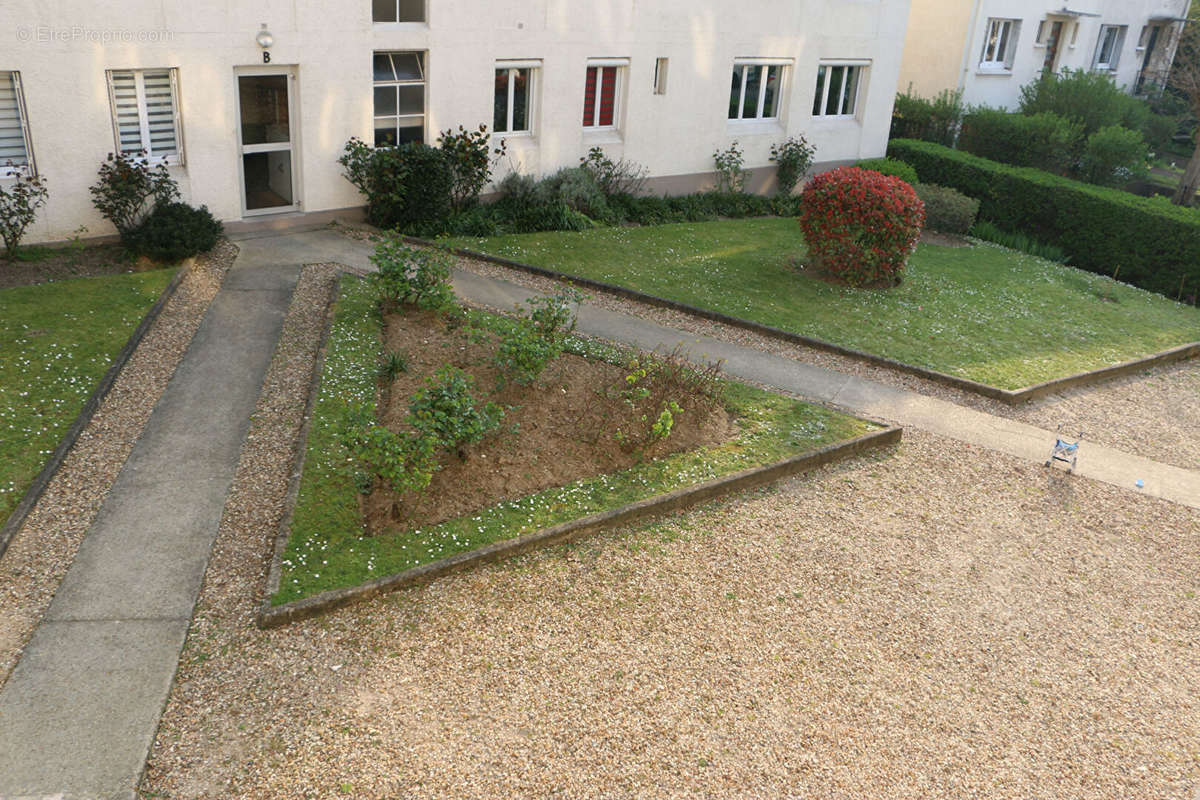 Appartement à COLOMBES