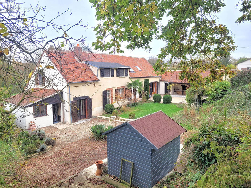 Maison à JOIGNY