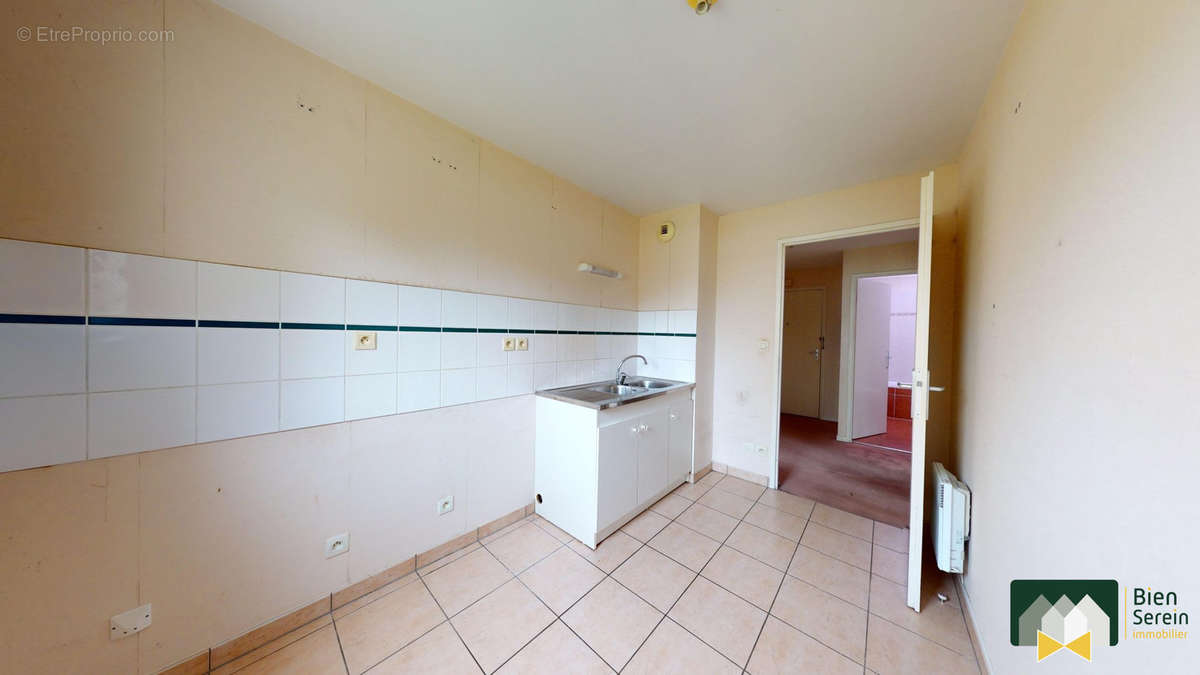 Appartement à LEVES