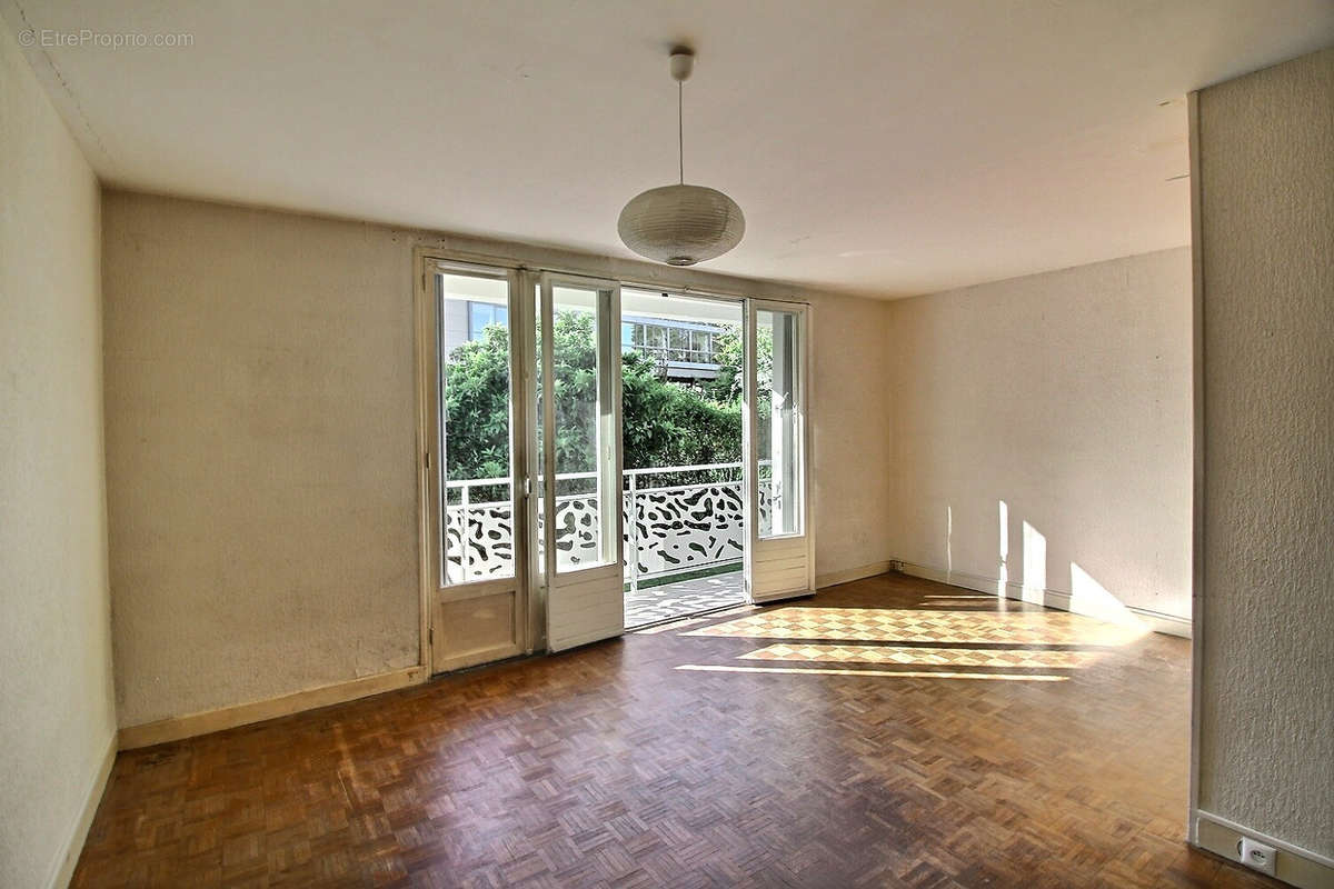 Appartement à FONTENAY-AUX-ROSES