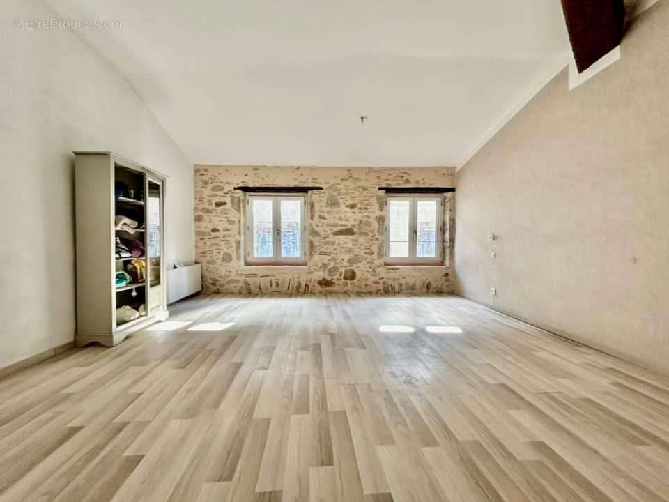 Appartement à CARCASSONNE