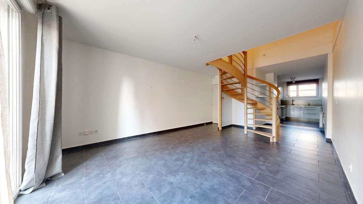 Appartement à LYON-7E