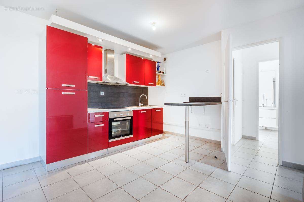 Appartement à MARSEILLE-10E