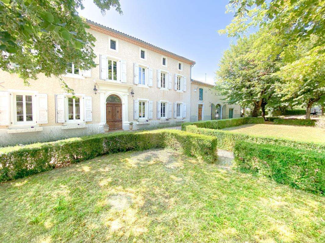 Maison à AUSSAC