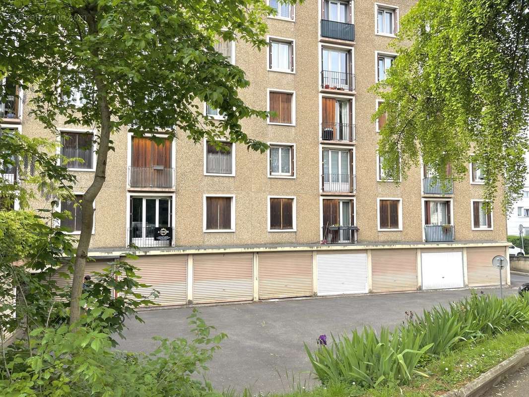 Appartement à VIRY-CHATILLON