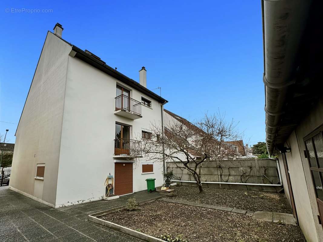 Maison à LE RAINCY