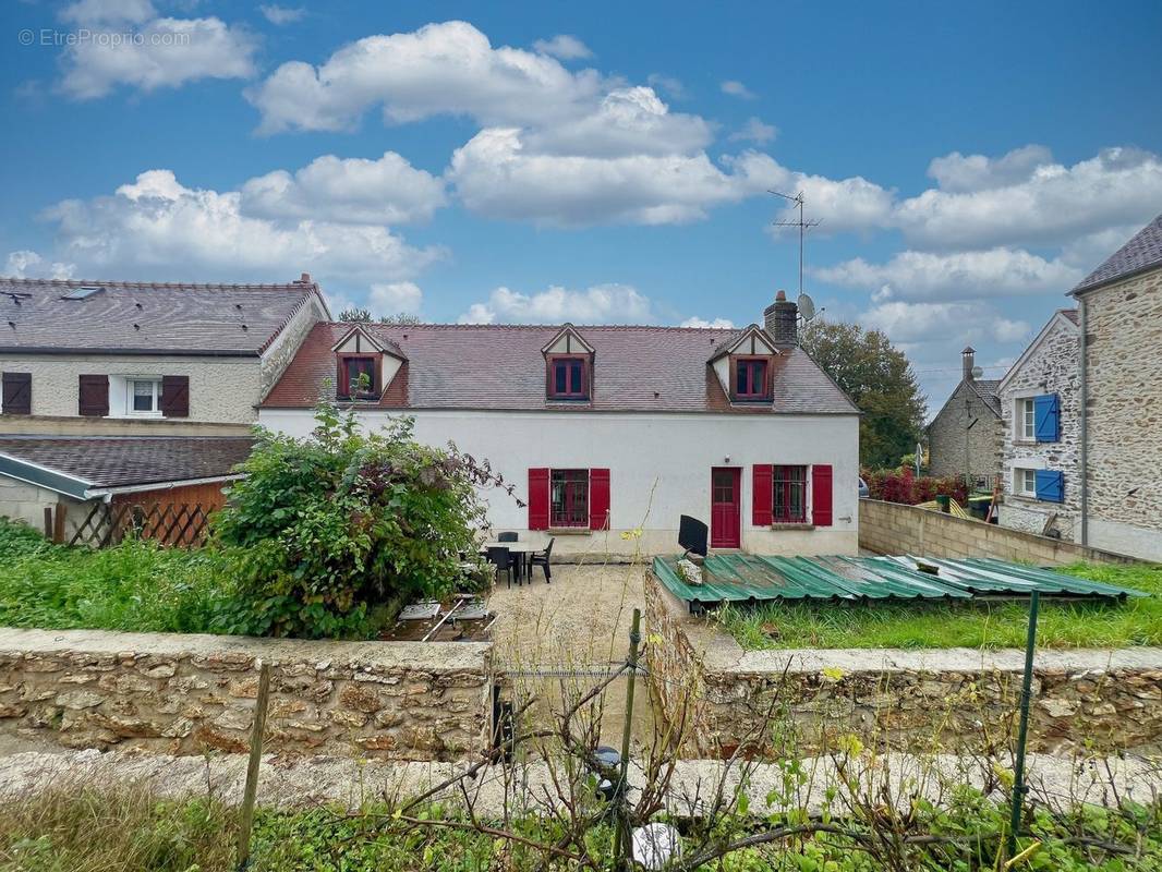 Maison à COULOMMIERS