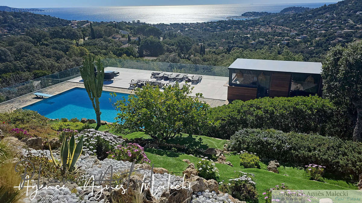 Maison à CAVALAIRE-SUR-MER