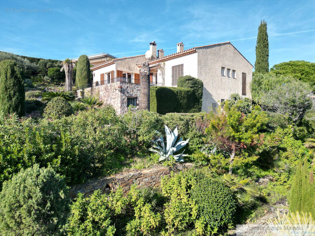 Maison à CAVALAIRE-SUR-MER