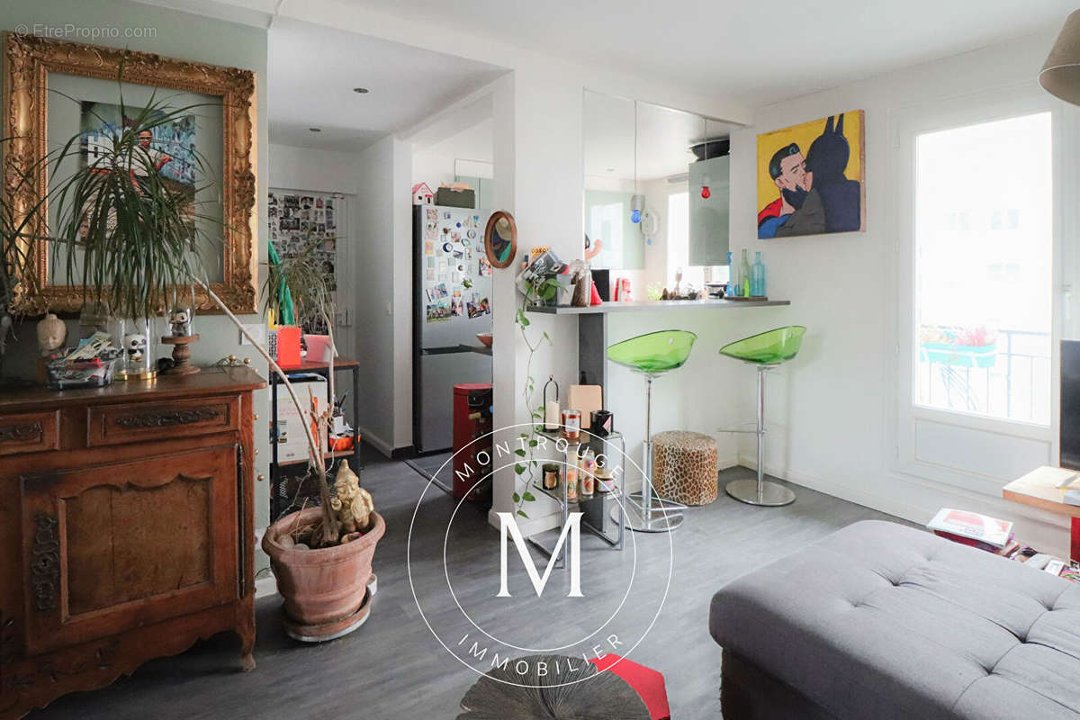 Appartement à MONTROUGE