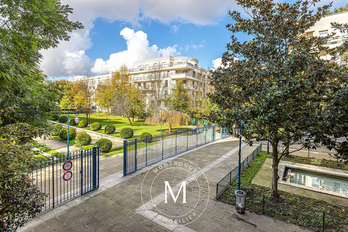 Appartement à MONTROUGE