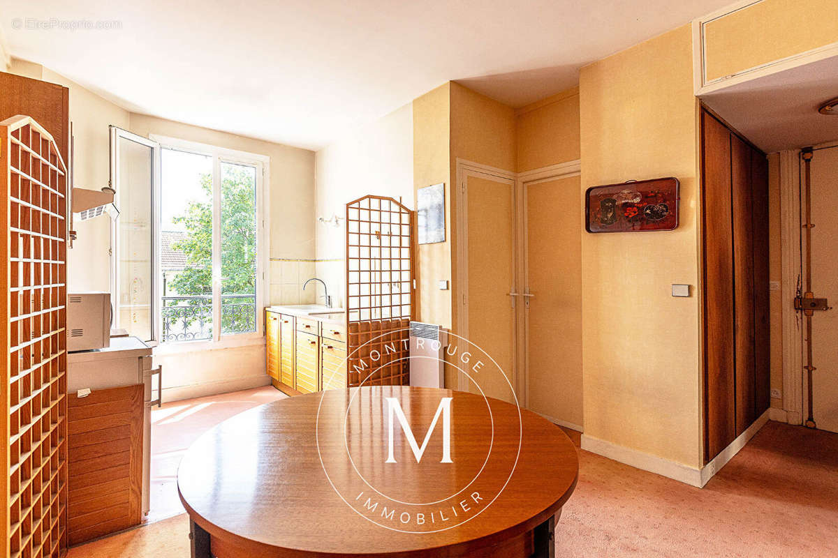 Appartement à MONTROUGE