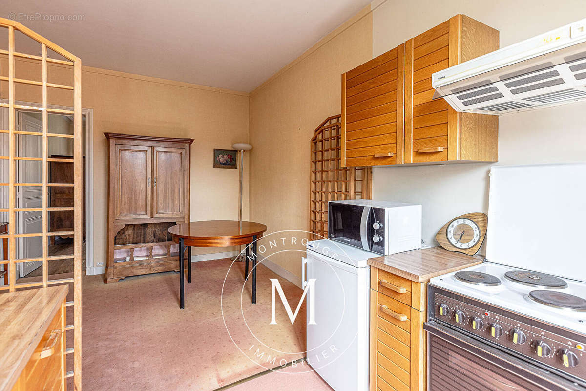 Appartement à MONTROUGE