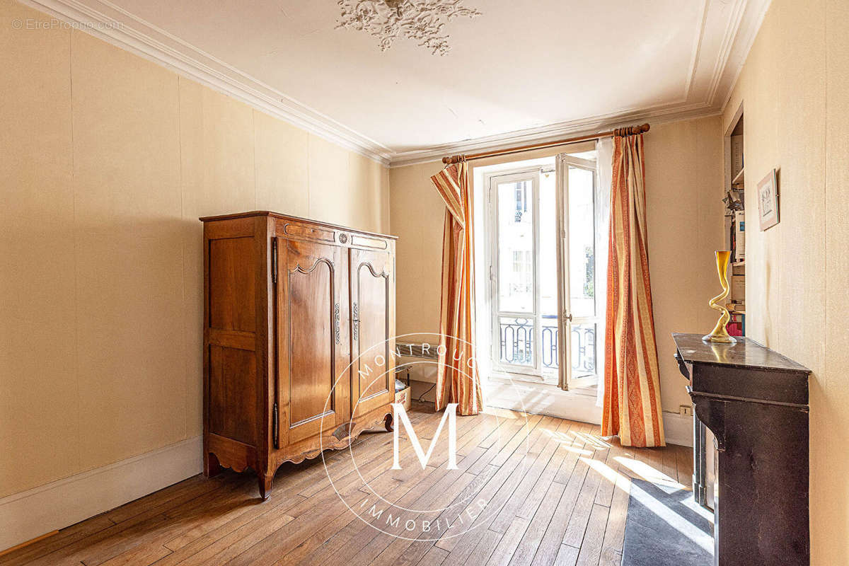 Appartement à MONTROUGE