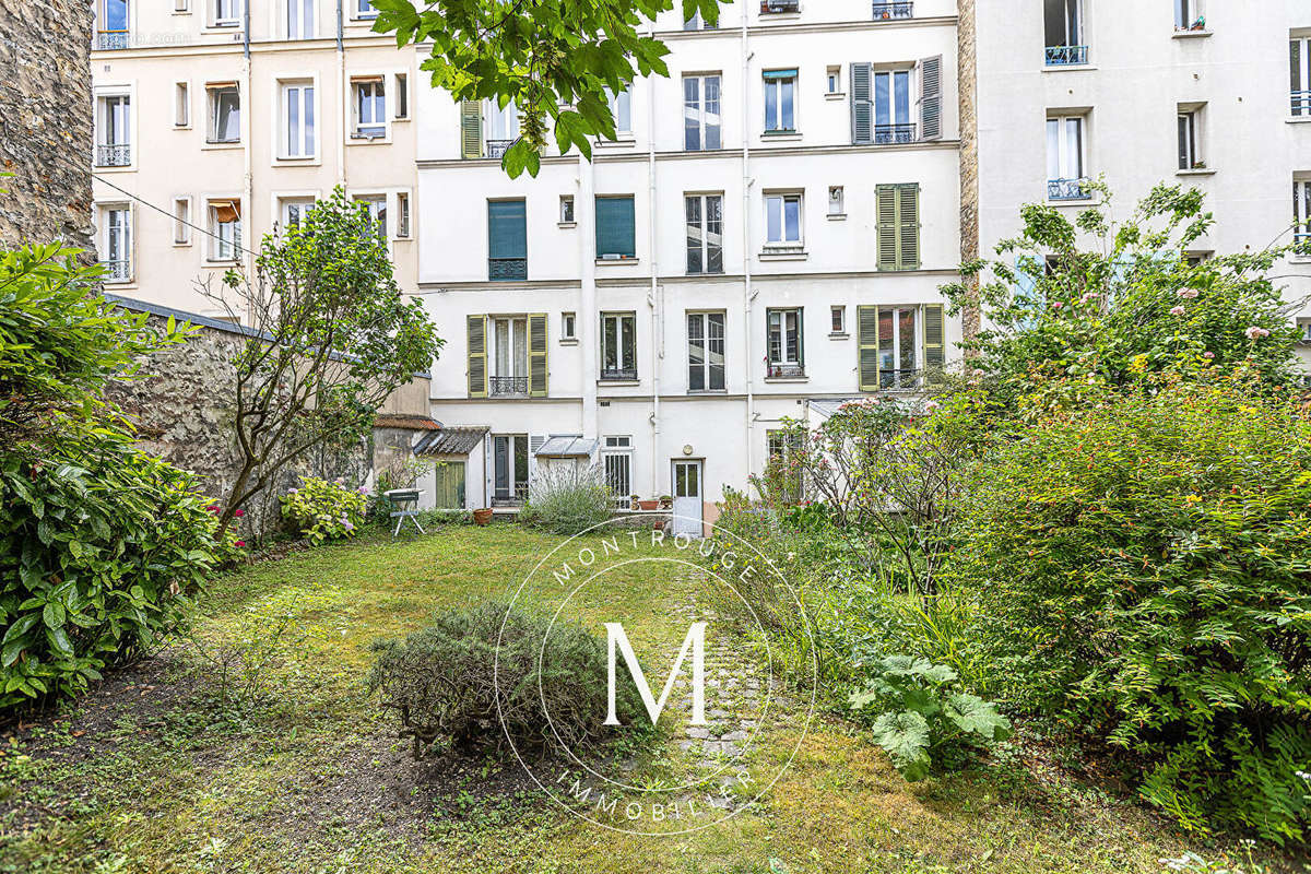 Appartement à MONTROUGE