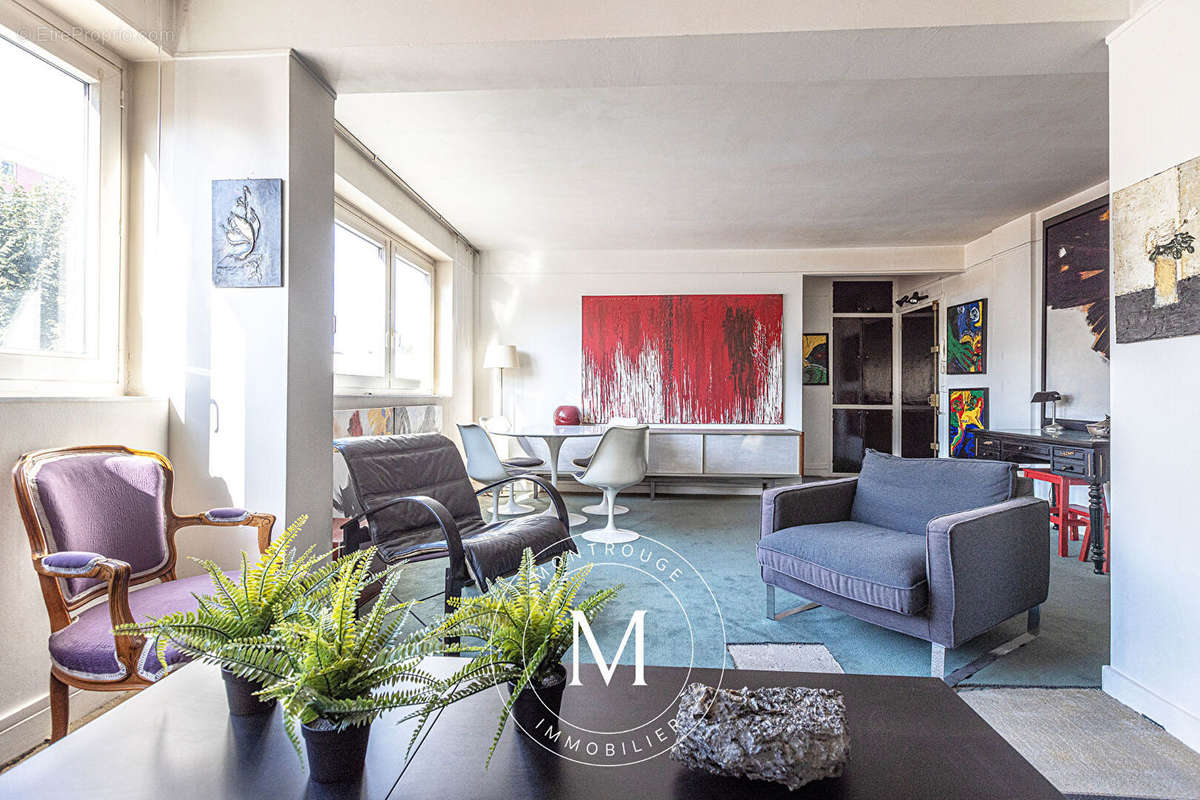 Appartement à MONTROUGE