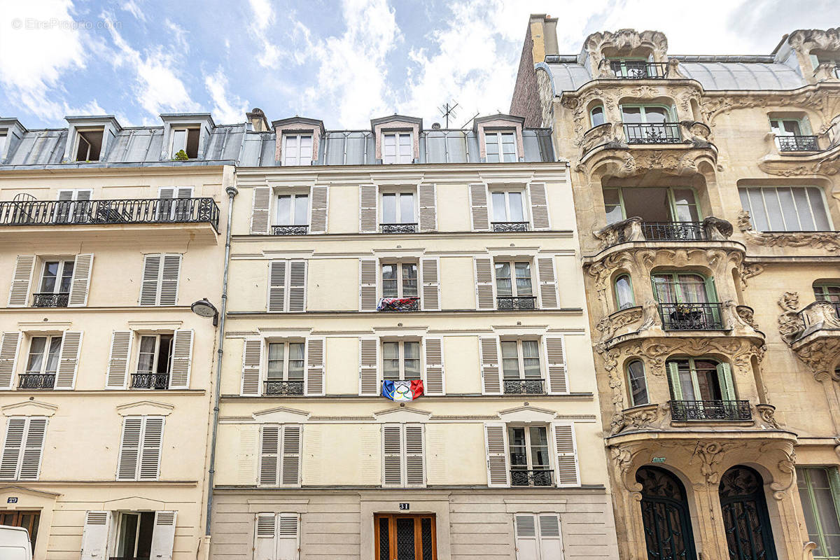 Appartement à PARIS-7E