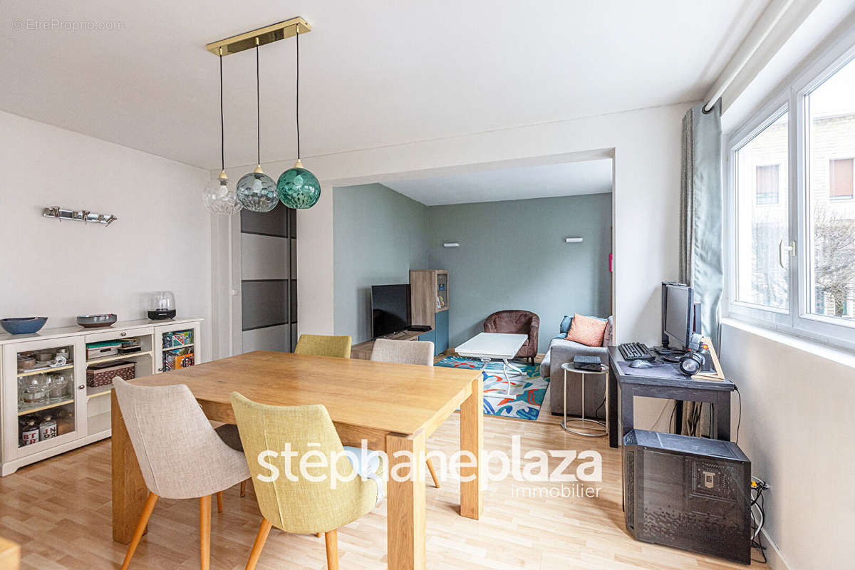 Appartement à MONTROUGE