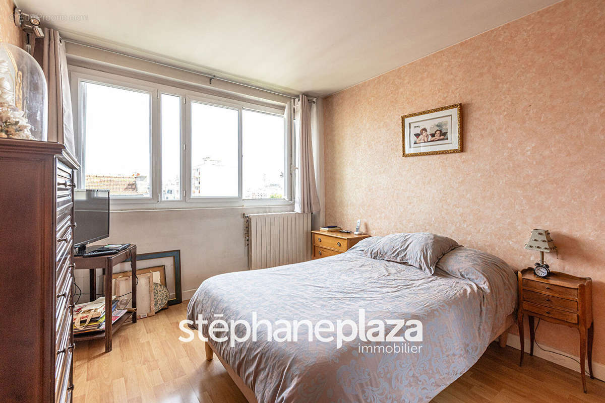 Appartement à MONTROUGE