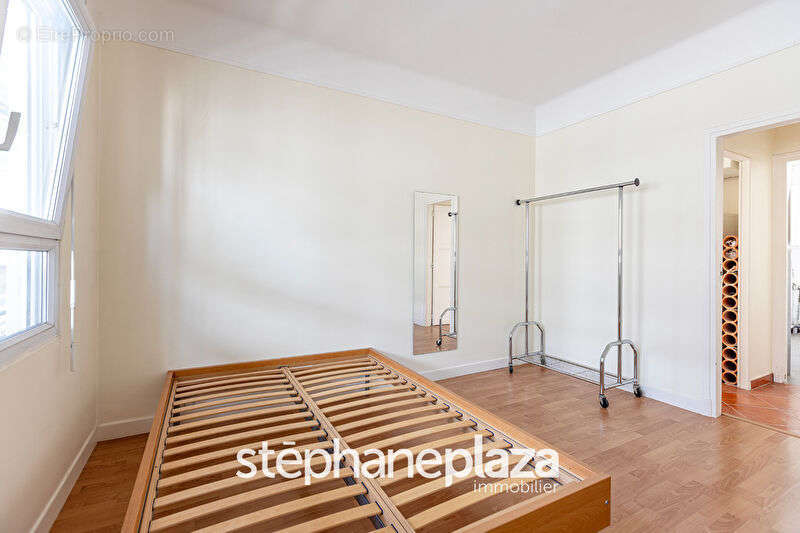 Appartement à MONTROUGE